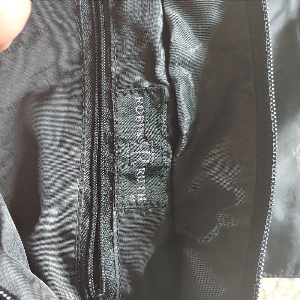 ROBIN RUTH MESSENGER BAG - Picture 7 of 11